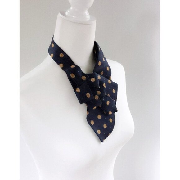 Polka Dot Ascot Tie - Unique Scarf - Corporate Fashion. - Picture 4 of 7
